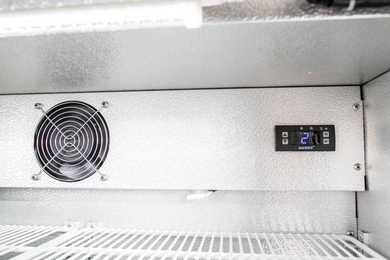 Flessenkoeler/ glazen of volle deur HUSKY C3-865-BK-NL/draaideuren detail 4