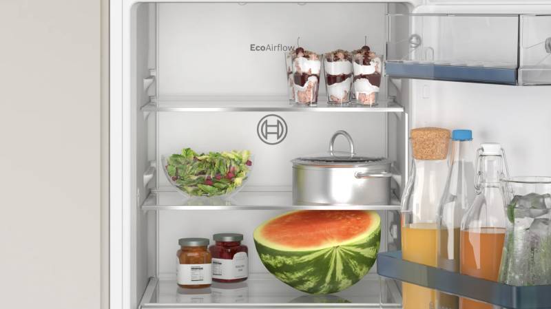 Frigo intégrable hauteur 88cm Bosch KIR21VFE0 detail 1