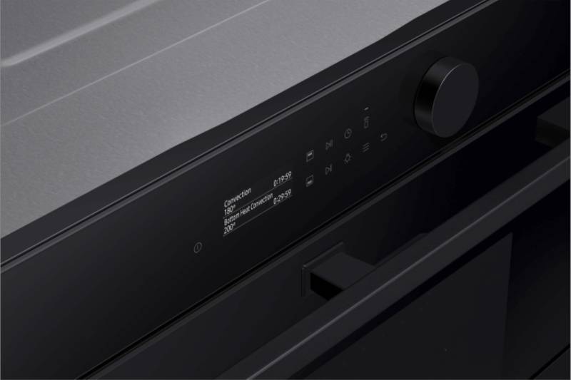 Four air pulsé/multifonction Samsung NV7B5755SAK / ZWART ONYX detail 2